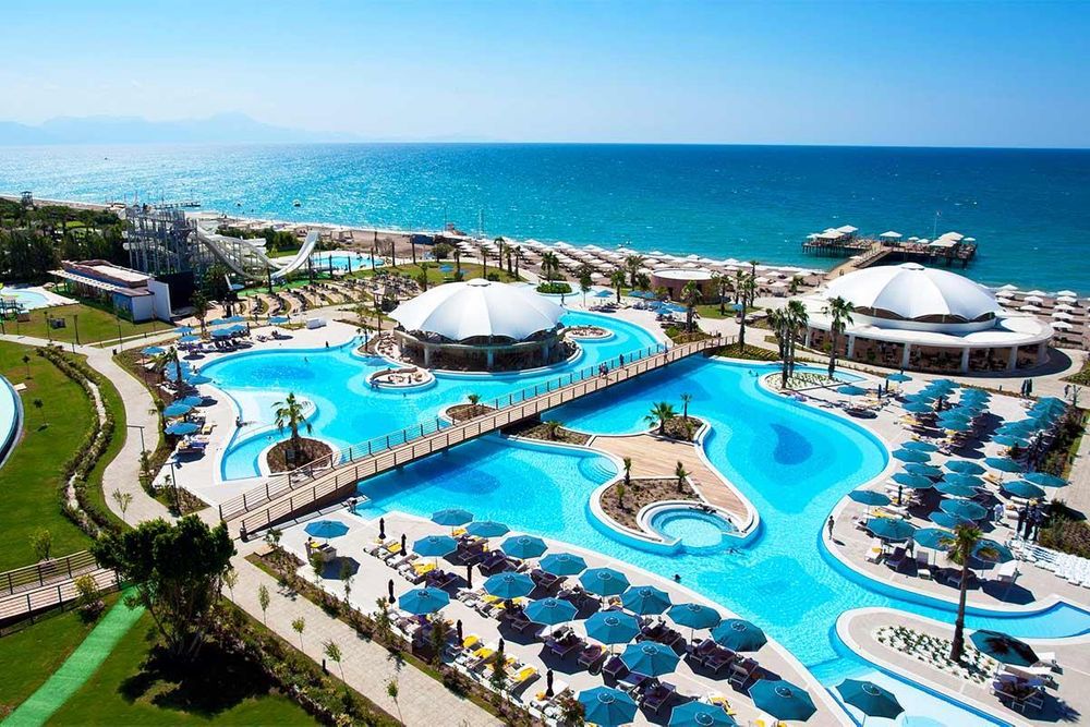 Куда поехать отдыхать осенью: страны