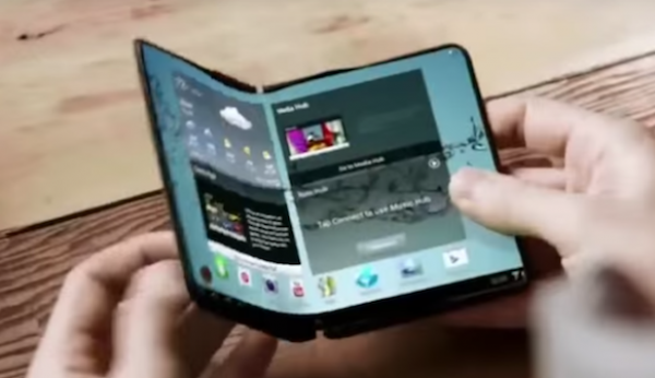 Смартфон, который действительно гнется: Samsung готовит новинку на 2018 год